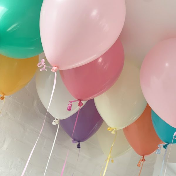 CEILING BALLOONS CANDY PASTELS
